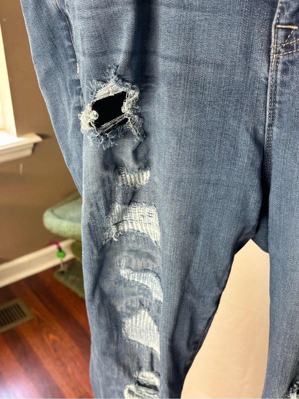 Torrid Cute Distressed Boyfriend Jeans in Blue Plus Size - Picture 4 of 6